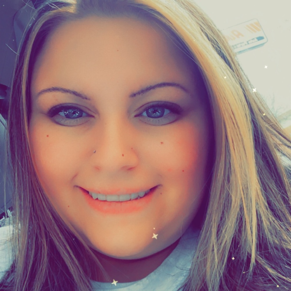 Meet your Posher, Dedria